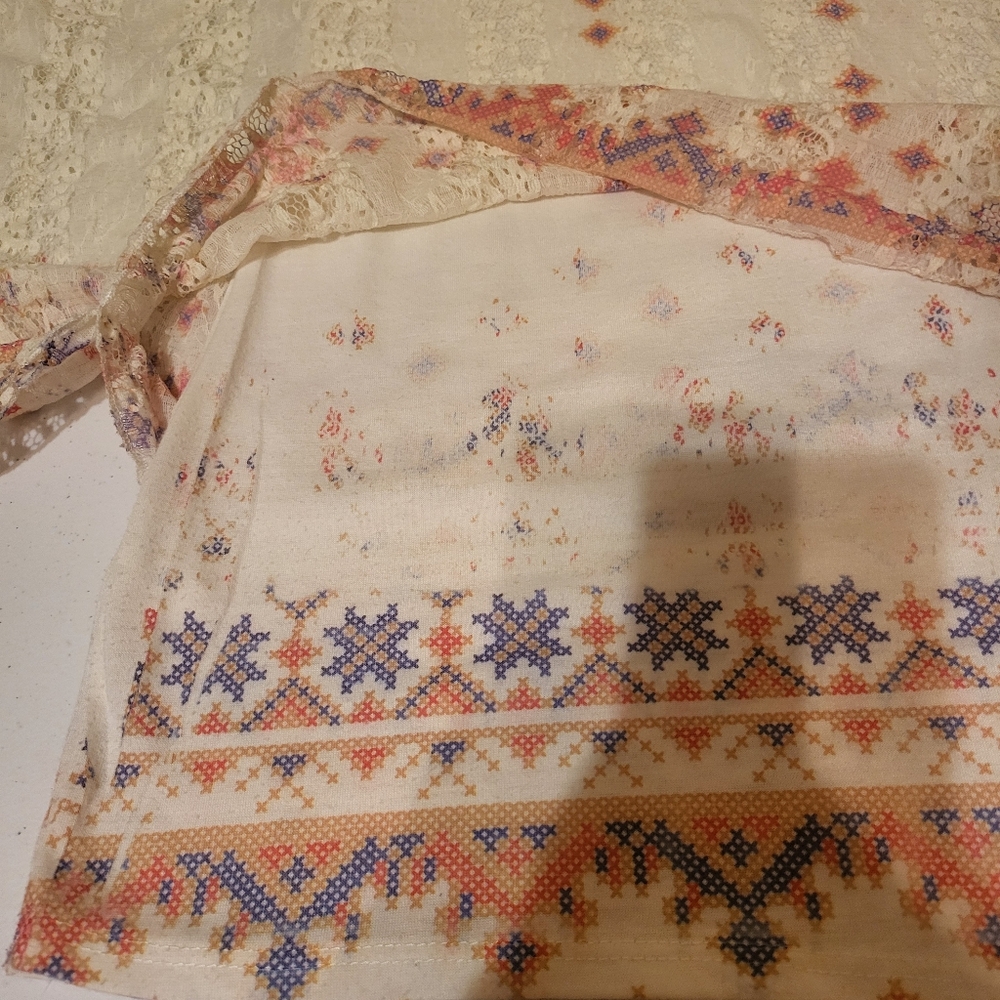 Blouse with lace cover EUC - Picture 3 of 6